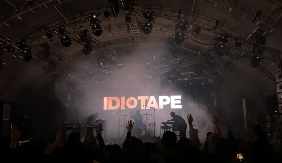 IDIOTAPE - CLOCKENFLAP